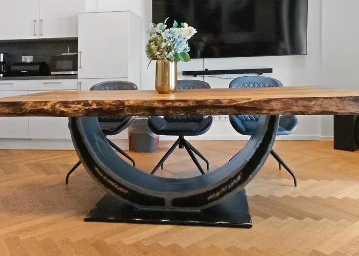 Luxus Im Zentrum Für 6 Personen! 3 Zimmer, Balkon, Wlan, Parkplatz * Dresde