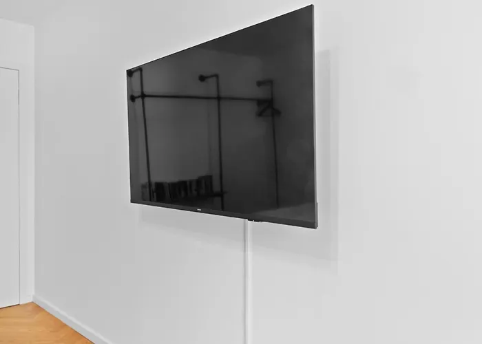 Luxus Im Zentrum Für 6 Personen! 3 Zimmer, Balkon, Wlan, Parkplatz Apartamento Dresde