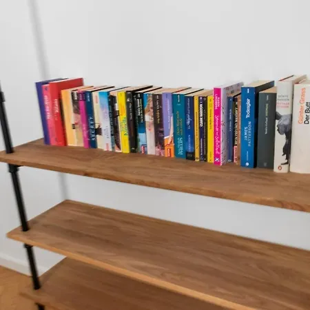 Luxus Im Zentrum Fuer 6 Personen! 3 Zimmer, Balkon, Wlan, Parkplatz *