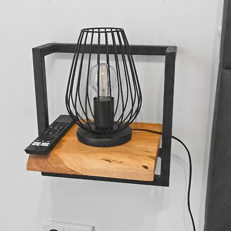 Luxus Im Zentrum Fuer 6 Personen! 3 Zimmer, Balkon, Wlan, Parkplatz Dresden