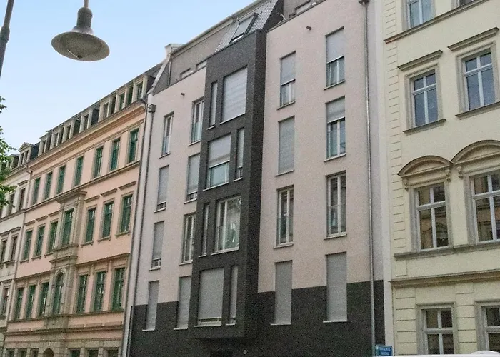 Luxus Im Zentrum Fuer 6 Personen! 3 Zimmer, Balkon, Wlan, Parkplatz Daire *