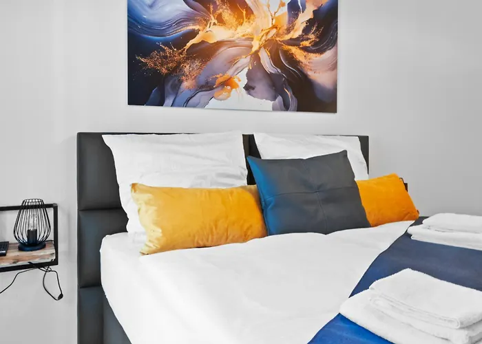 Luxus Im Zentrum Fuer 6 Personen! 3 Zimmer, Balkon, Wlan, Parkplatz * Dresden