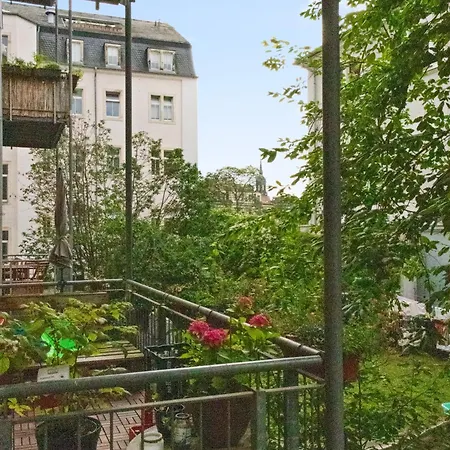 Luxus Im Zentrum Fuer 6 Personen! 3 Zimmer, Balkon, Wlan, Parkplatz * Drážďany