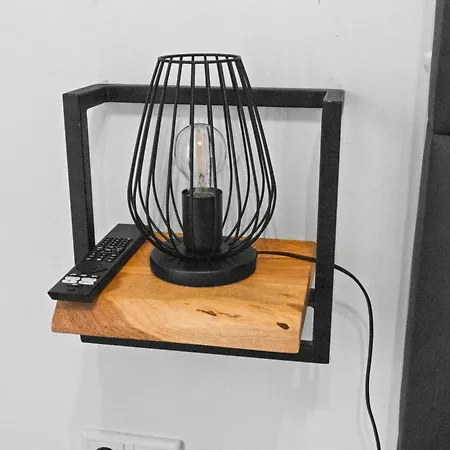 Apartmán Luxus Im Zentrum Fuer 6 Personen! 3 Zimmer, Balkon, Wlan, Parkplatz Drážďany